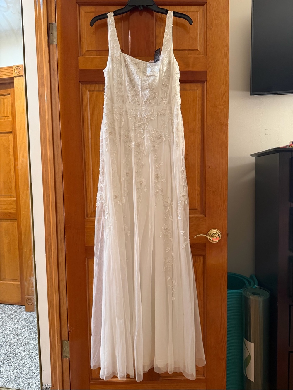 Adrianna Papell Ivory Beaded Tulle Wedding Gown